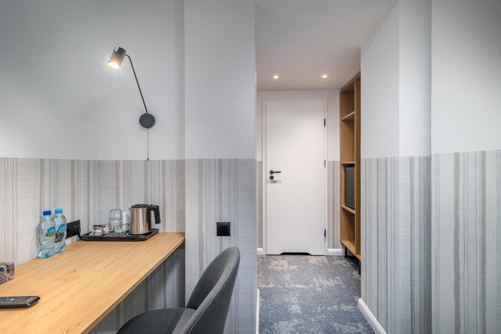 Zweibettzimmer mit Zustellbett